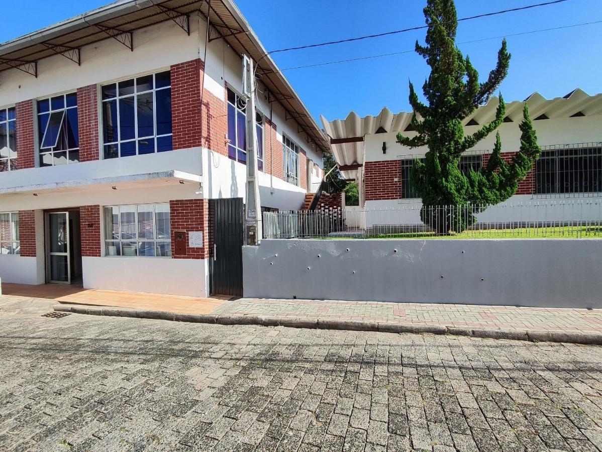 בלומנאו Villa Bilac 03 - Studio Proximo A Vila Germanica מראה חיצוני תמונה